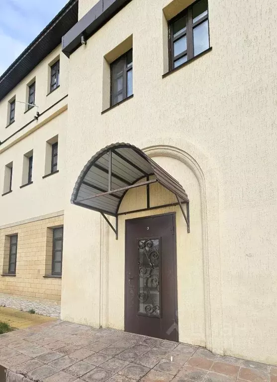 3-к кв. Оренбургская область, Оренбург ул. Ходакова, 64 (72.0 м) - Фото 1