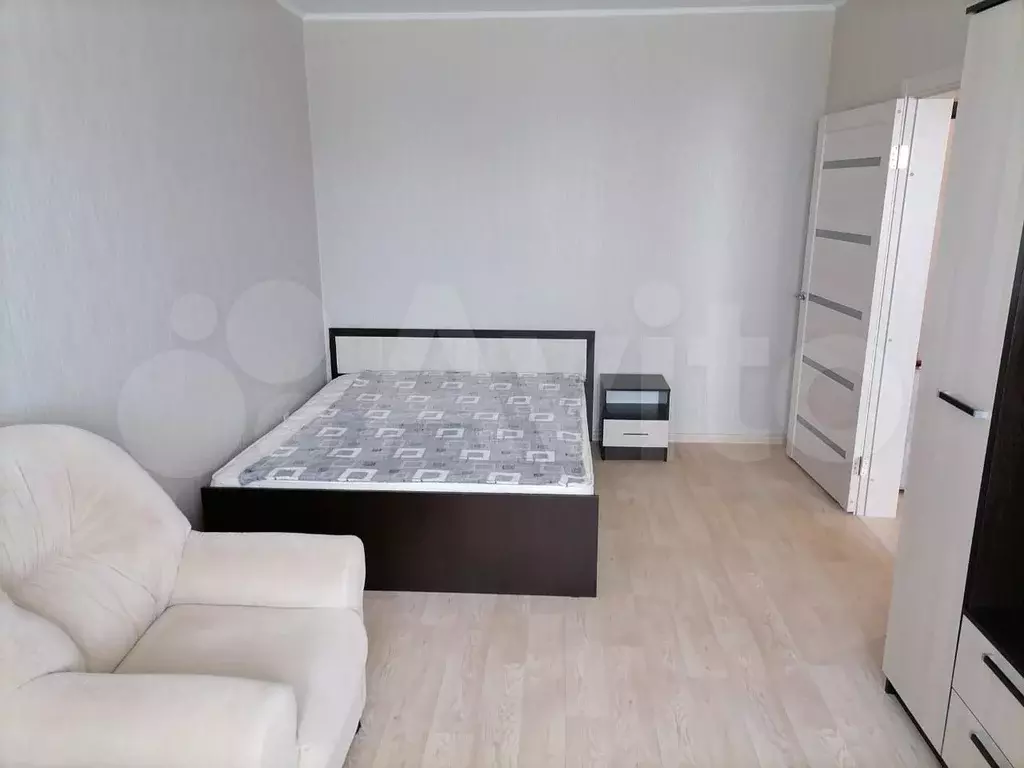 1-к. квартира, 38,5 м, 4/17 эт. - Фото 1