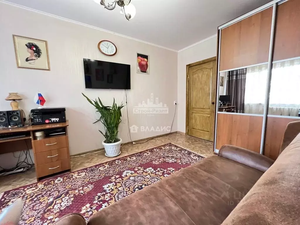 3-к кв. Крым, Керчь ул. Генерала Петрова, 10 (67.3 м) - Фото 1