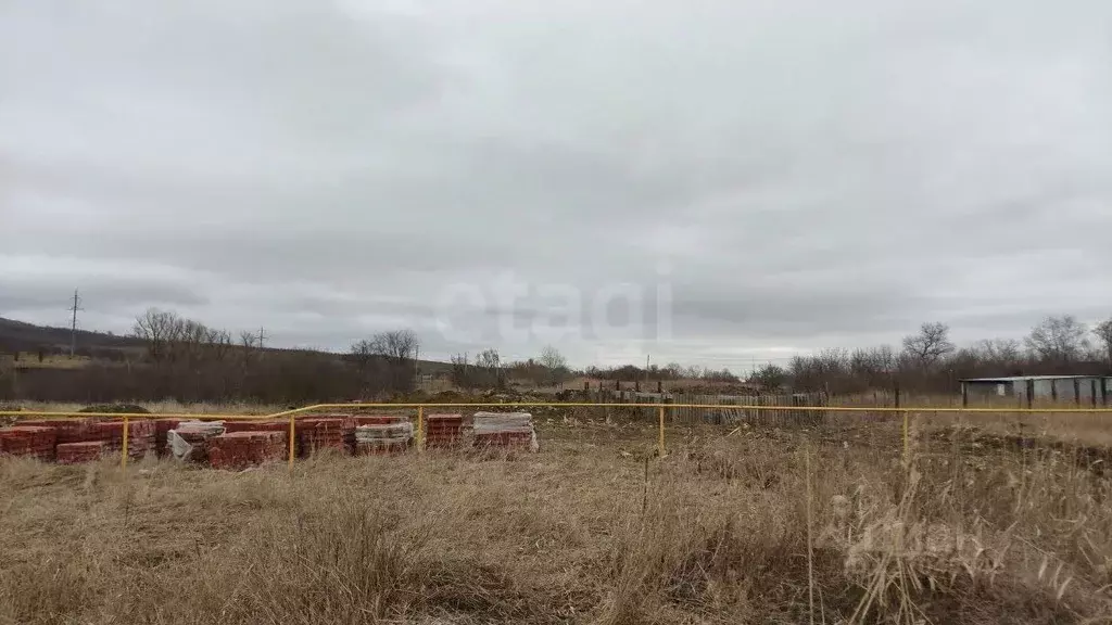 Участок в Ставропольский край, Ставрополь Дизель садовое товарищество, ... - Фото 1