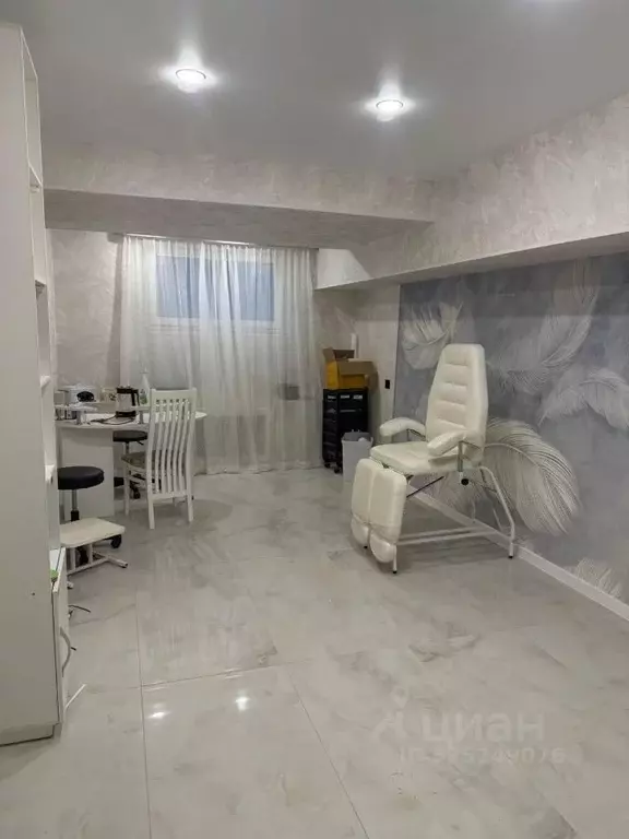 Помещение свободного назначения в Краснодарский край, Краснодар ул. ... - Фото 1