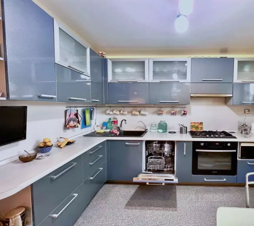 3-к кв. Ярославская область, Ярославль Суздальская ул., 192 (85.0 м) - Фото 1