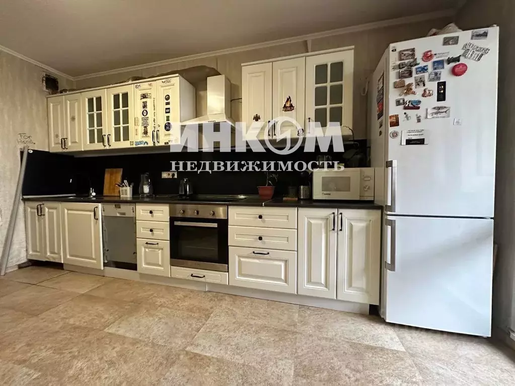 2-к кв. Московская область, Реутов Молодежная ул., 4 (66.0 м) - Фото 2