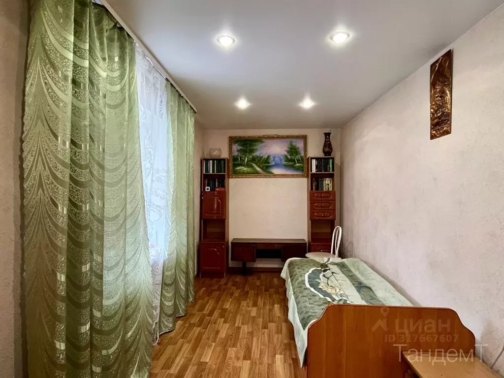 2-к кв. Омская область, Омск просп. Мира, 84 (41.1 м) - Фото 1