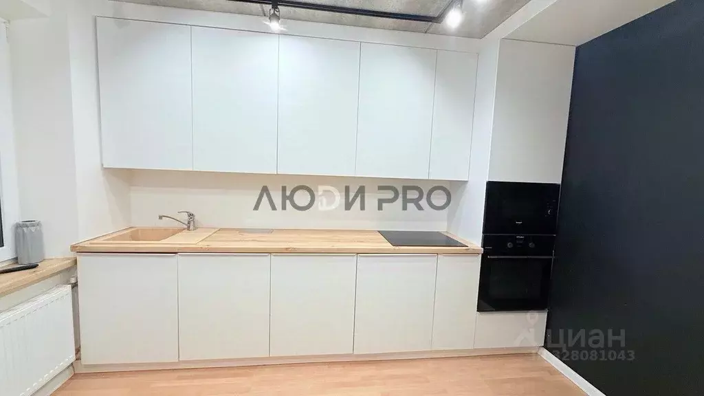 2-к кв. Кировская область, Киров ул. Энтузиастов, 15к2 (43.7 м) - Фото 2