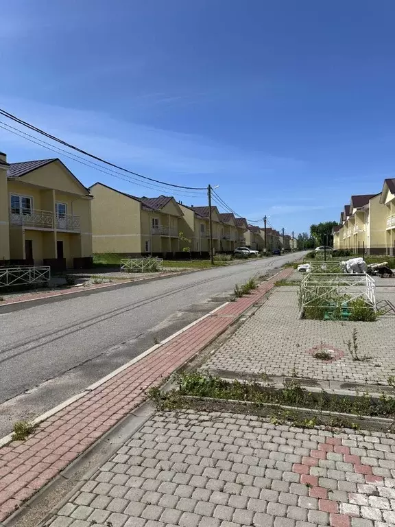 Таунхаус в Ленинградская область, Ломоносовский район, Пениковское ... - Фото 1