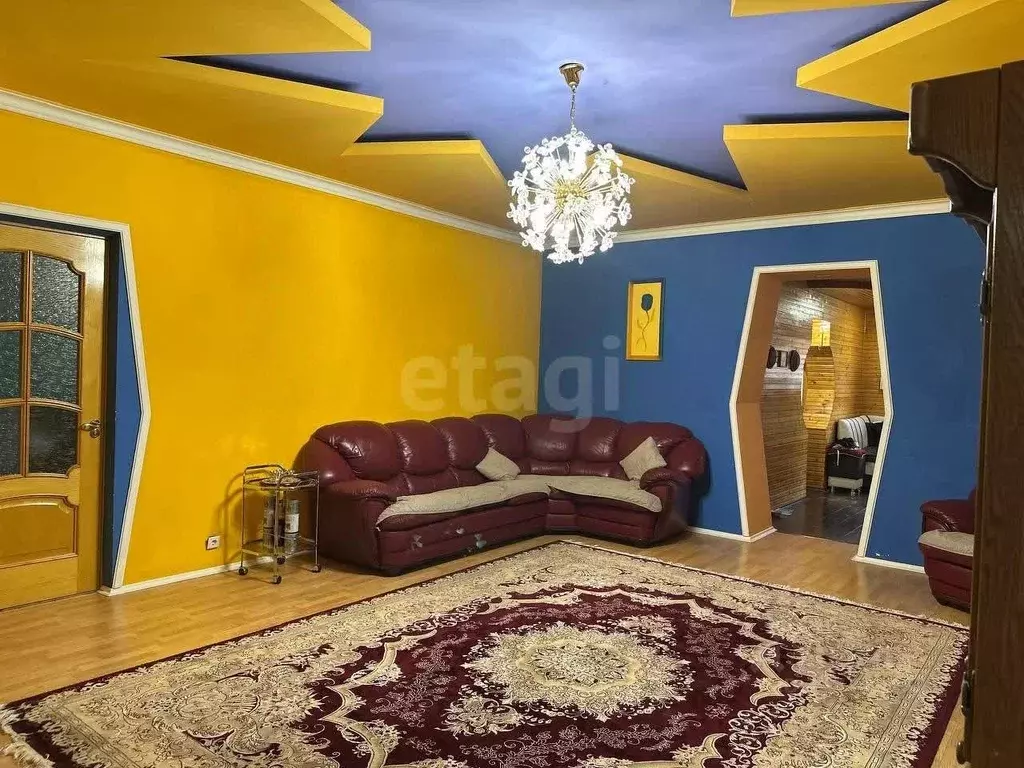 Дом в Северная Осетия, Владикавказ ул. Таболова, 11 (150 м) - Фото 0