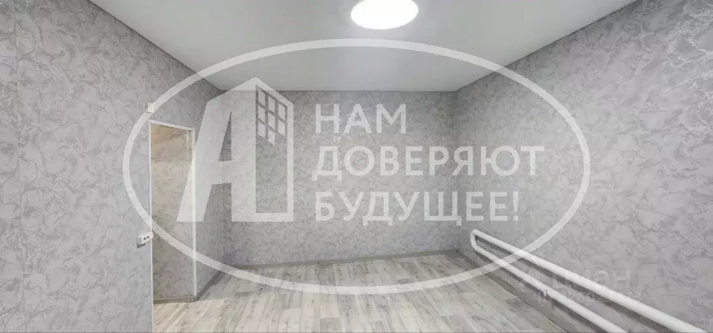 1-к кв. Удмуртия, Можга Можгинский район, заезд Консервный, 8 (26.6 м) - Фото 1