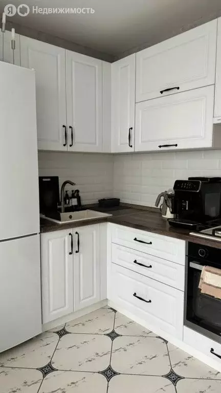 1-комнатная квартира: Брянск, улица А.К. Толстого, 2 (37 м) - Фото 2