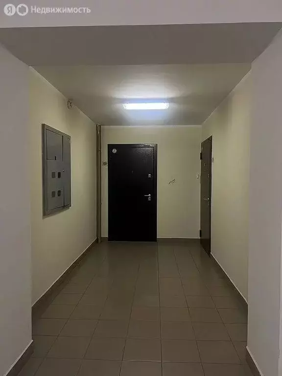 3-комнатная квартира: Тюмень, Магаданская улица, 5 (89.9 м) - Фото 0