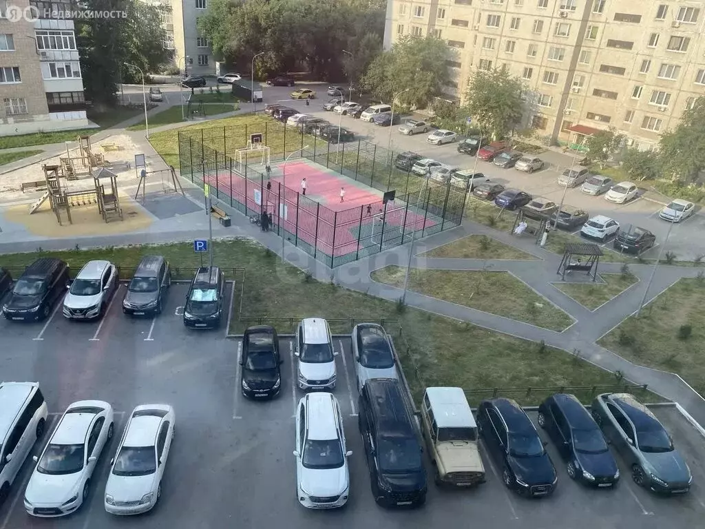 3-комнатная квартира: Тюмень, улица Свердлова, 22 (65.4 м) - Фото 2