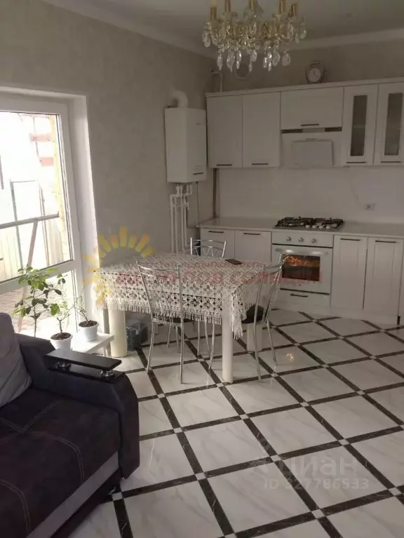 Дом в Краснодарский край, Ейское городское поселение, пос. Морской ул. ... - Фото 1