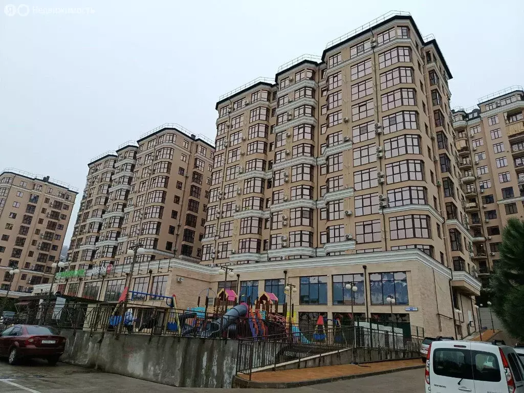 2-комнатная квартира: Сочи, Донская улица, 108А (49.5 м) - Фото 1