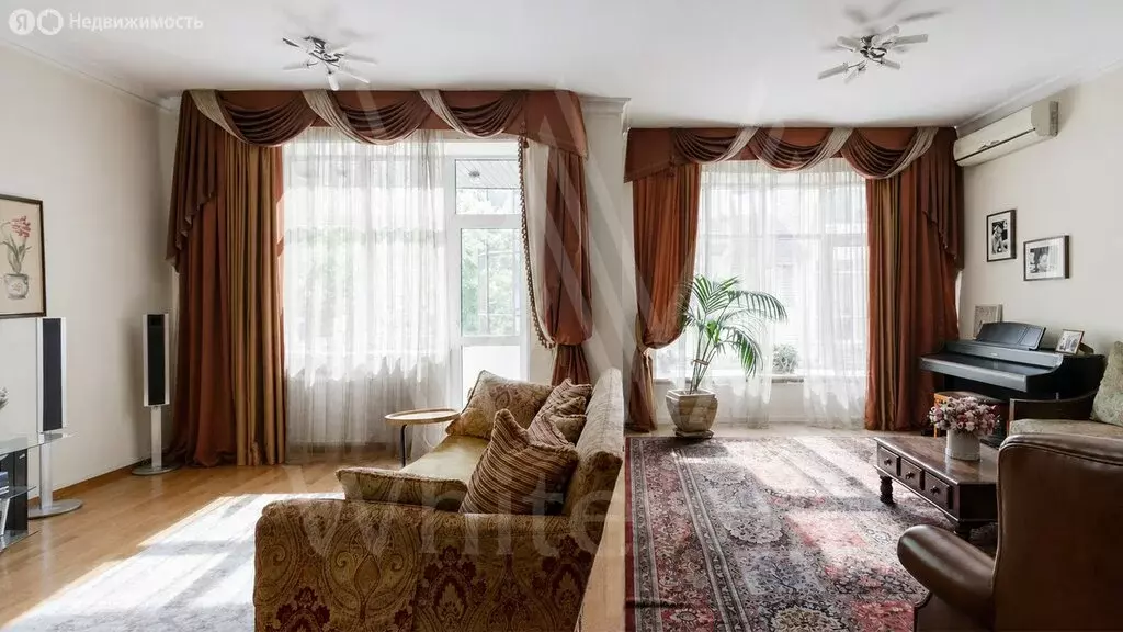 Дом в Москва, Осенняя улица, 25к4 (262 м) - Фото 1