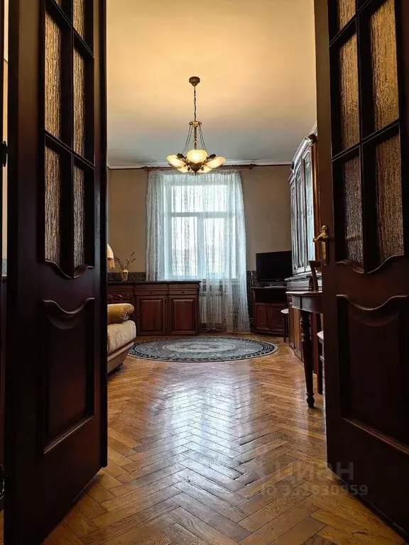 3-к кв. Москва Кутузовский просп., 10 (84.4 м) - Фото 1