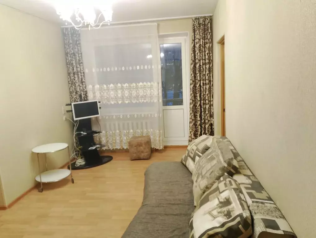 2-к кв. Свердловская область, Екатеринбург ул. Академическая, 28 (45.0 ... - Фото 1