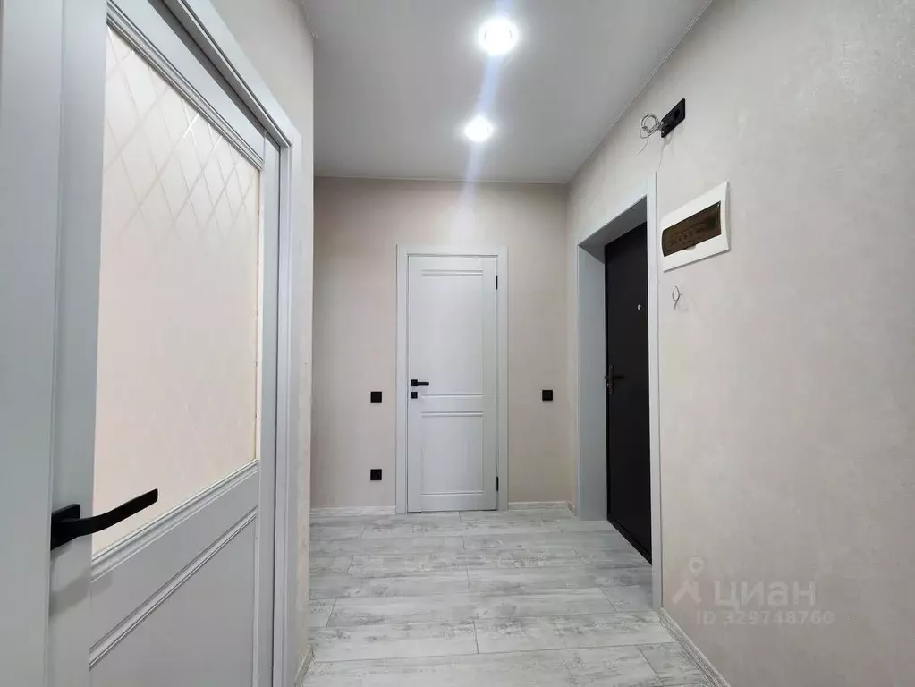 2-к кв. Владимирская область, Александров ул. Институтская, 24к5 (51.2 ... - Фото 1