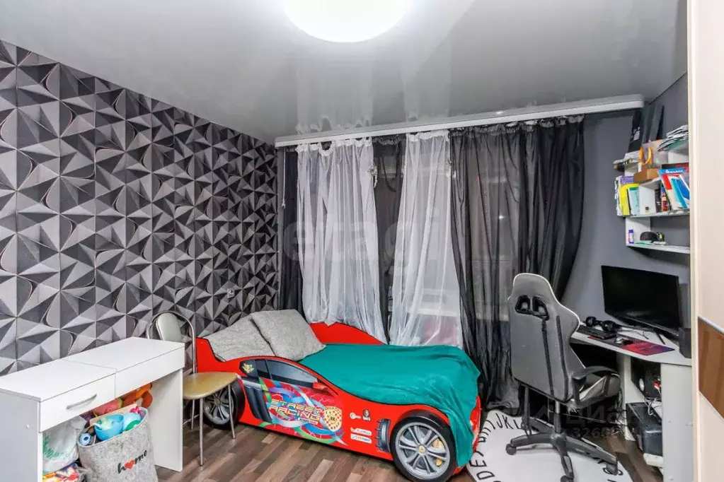 Комната Тюменская область, Тюмень Ставропольская ул., 19 (29.8 м) - Фото 1