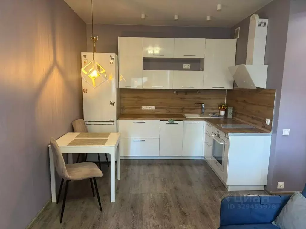 Студия Московская область, Мытищи бул. Тенистый, 6 (22.0 м) - Фото 1