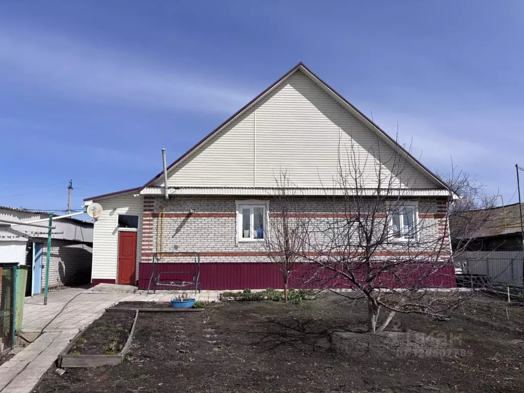Дом в Омская область, Любинский рп ул. Ремесленная, 56 (102 м) - Фото 2