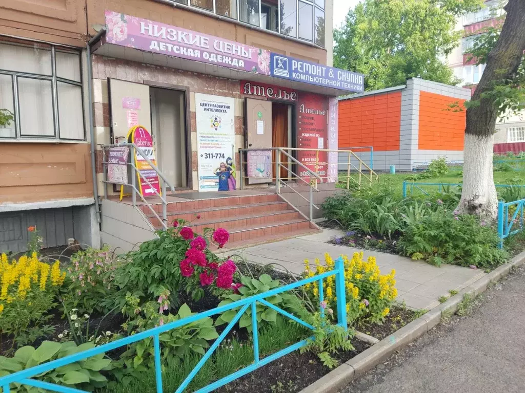 Помещение свободного назначения в Мордовия, Саранск бул. Эрьзи, 18 (13 ... - Фото 1