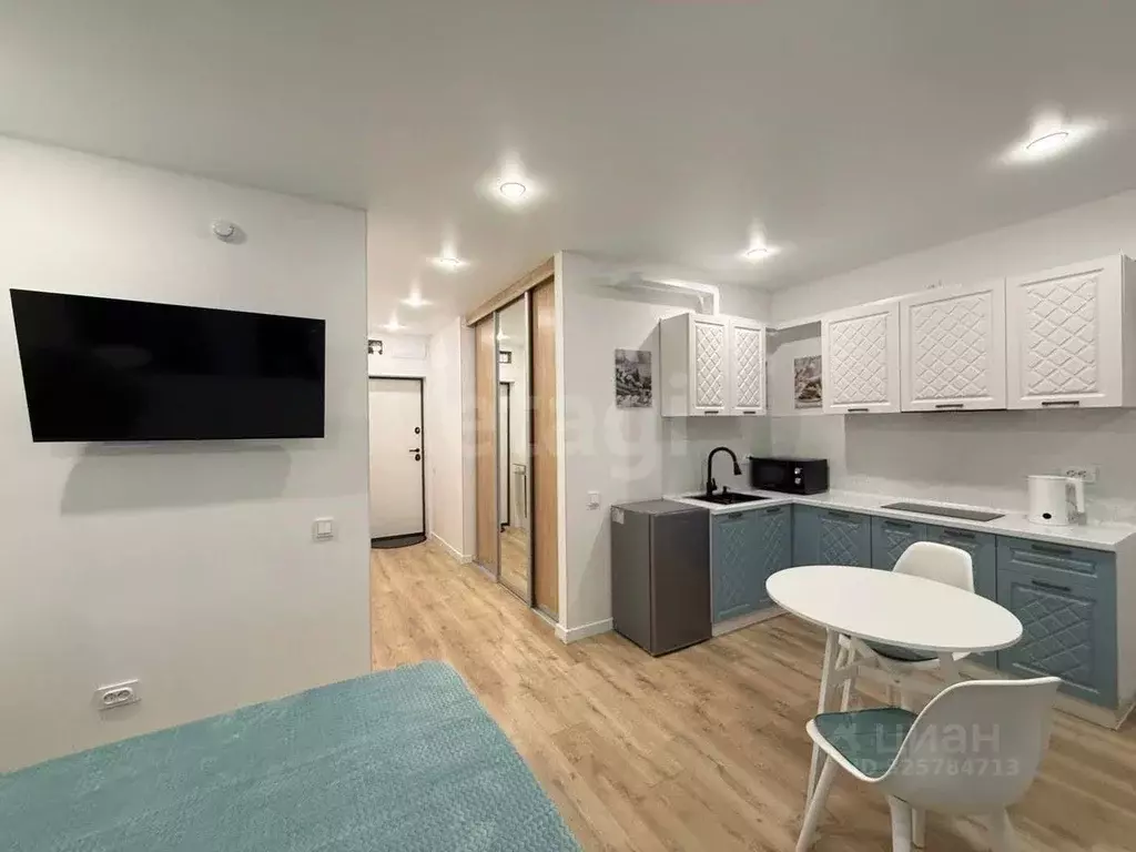 Студия Тюменская область, Тюмень Харьковская ул., 72А (27.5 м) - Фото 1