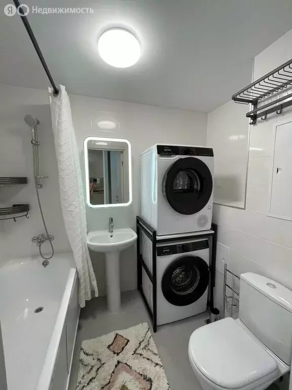 2-комнатная квартира: Краснодар, Черкасская улица, 64 (57 м) - Фото 0