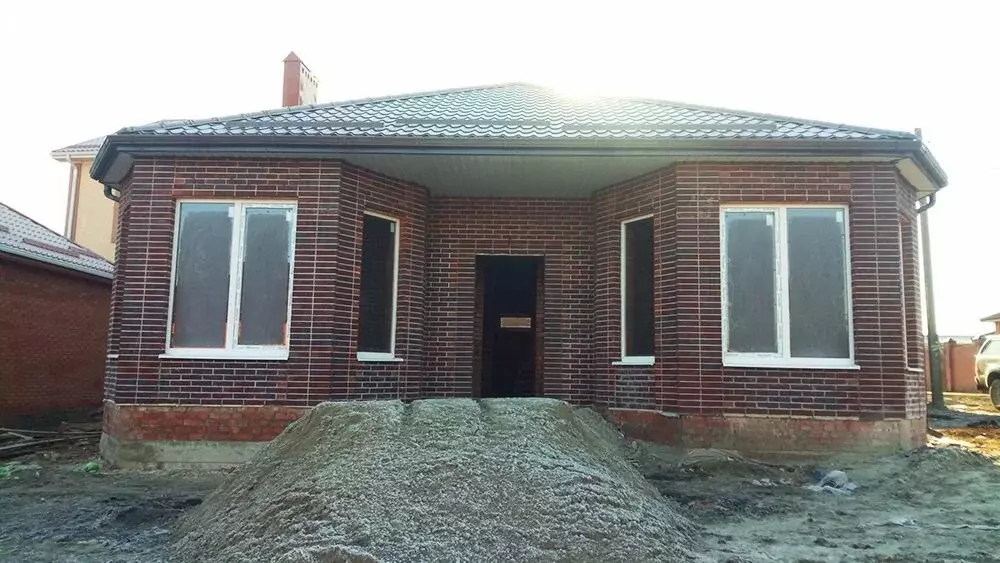 Дом в Ростов-на-Дону, улица Петренко (110 м) - Фото 1