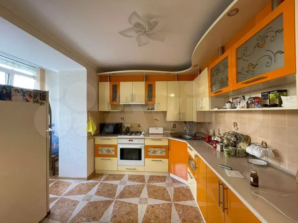 3-к. квартира, 70 м, 1/5 эт. - Фото 1