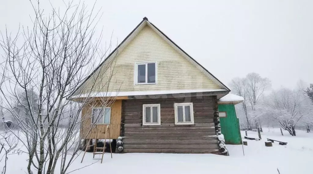 Дом в Новгородская область, Любытинский район, Неболчское с/пос, д. ... - Фото 1