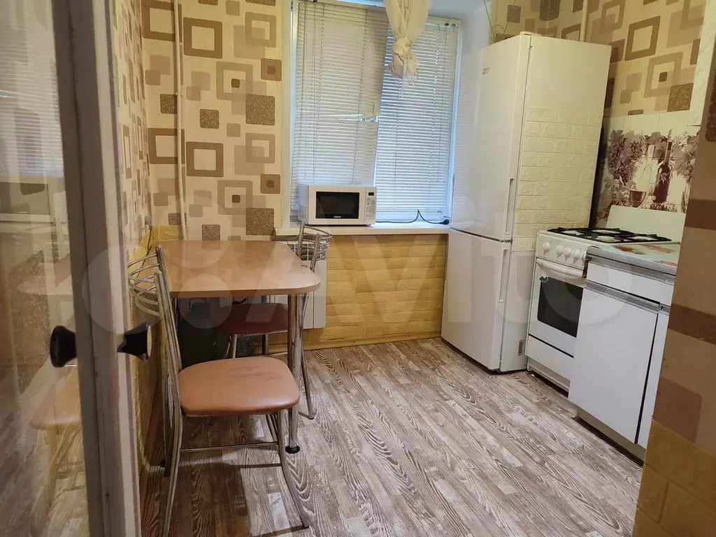 1-к. квартира, 30 м, 2/5 эт. - Фото 1