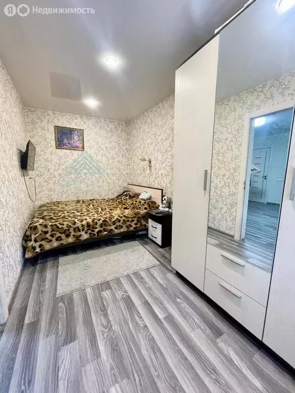 3-комнатная квартира: Абакан, улица Чертыгашева, 89 (55 м) - Фото 1