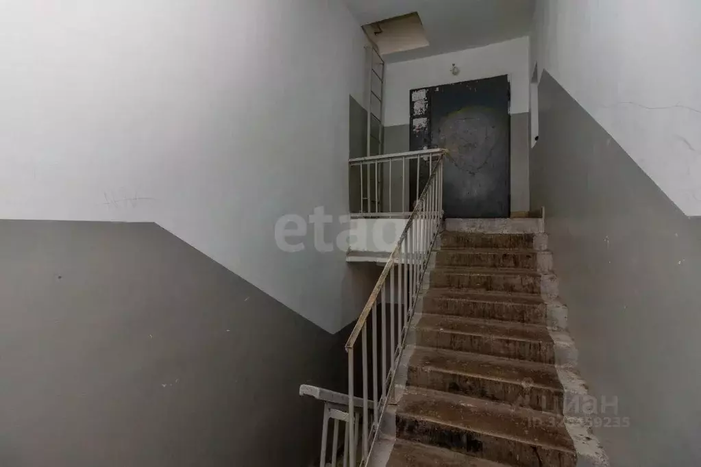 Комната Тюменская область, Тюмень Тарманы мкр, ул. Малышева, 35 (34.6 ... - Фото 1