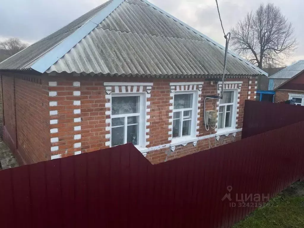 Дом в Белгородская область, Ракитянский район, Дмитриевское с/пос, ... - Фото 1