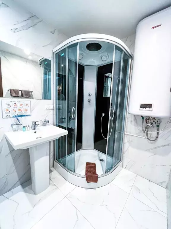 Комната Приморский край, Владивосток ул. Станюковича, 3 (17.0 м) - Фото 1
