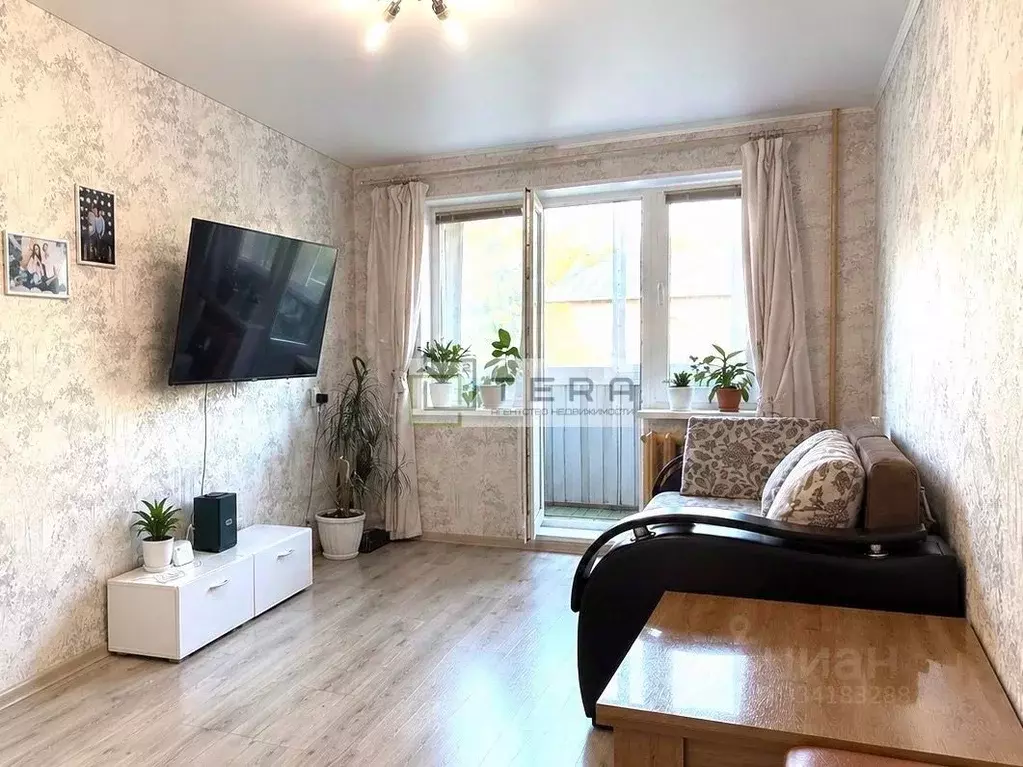 3-к кв. Башкортостан, Уфа Интернациональная ул., 125/2 (57.9 м) - Фото 1
