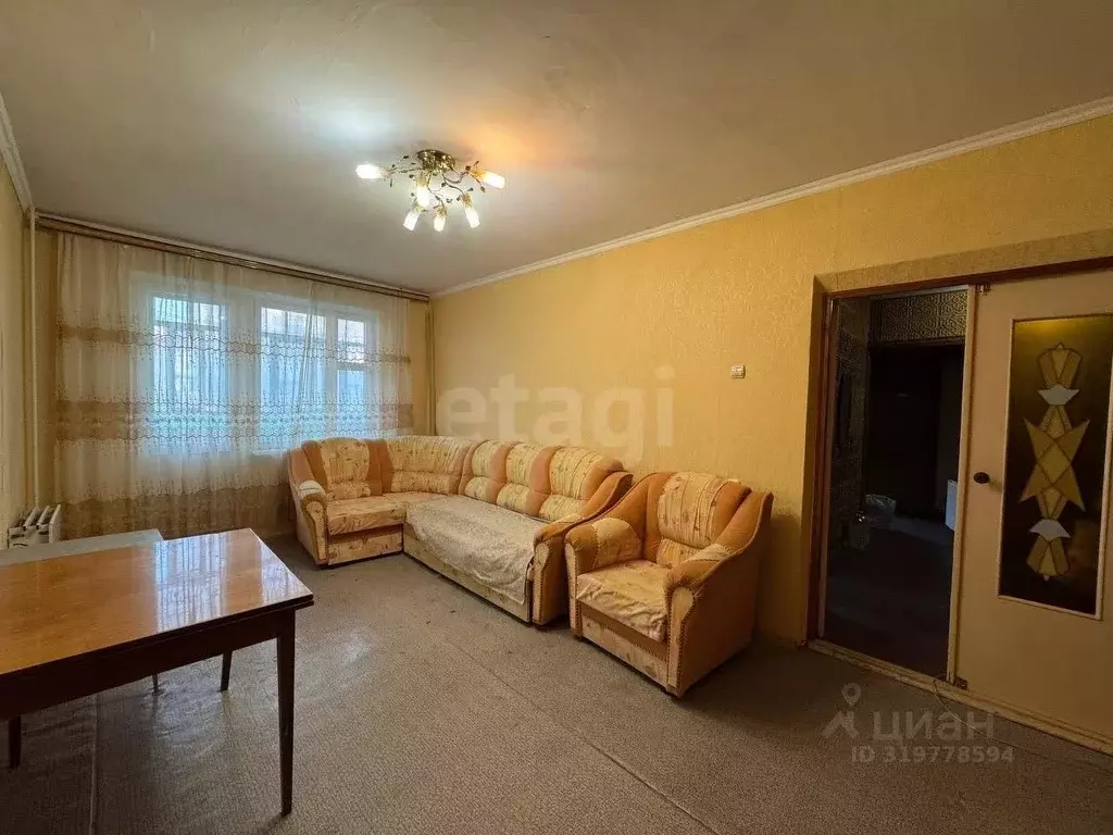 2-к кв. Карачаево-Черкесия, Черкесск ул. Космонавтов, 35 (50.5 м) - Фото 0