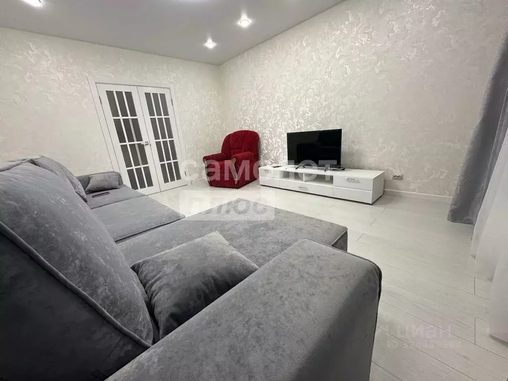 3-к кв. Татарстан, Казань ул. Тунакова, 41 (100.0 м) - Фото 2