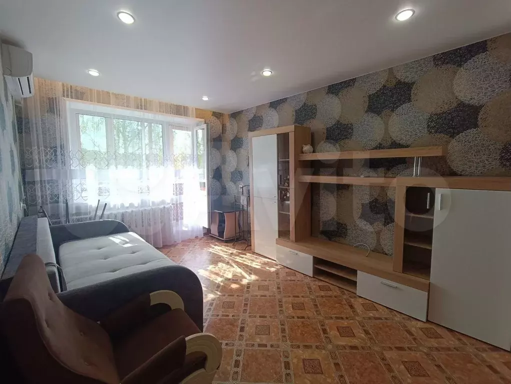 2-к. квартира, 46 м, 5/5 эт. - Фото 1