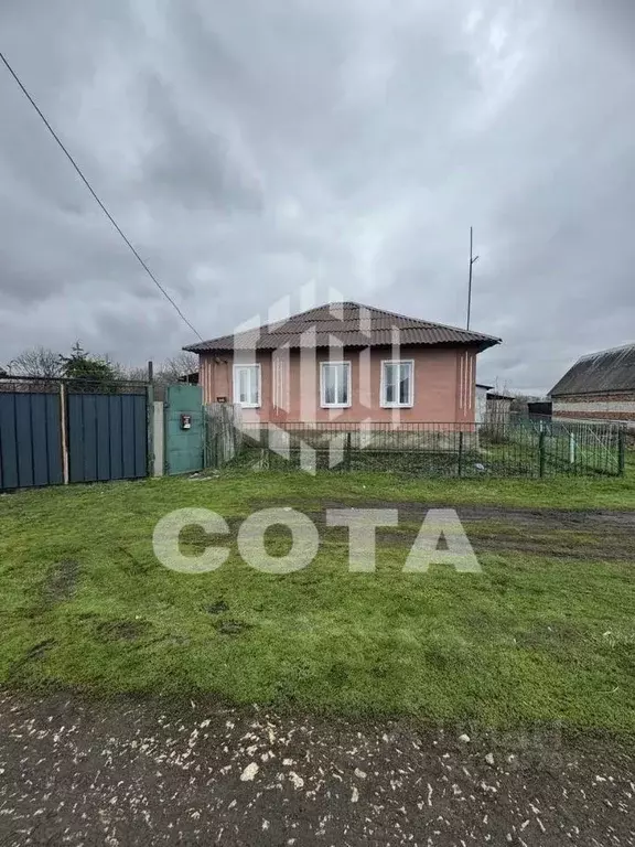 Дом в Воронежская область, Новоусманский район, с. Рогачевка ул. ... - Фото 1