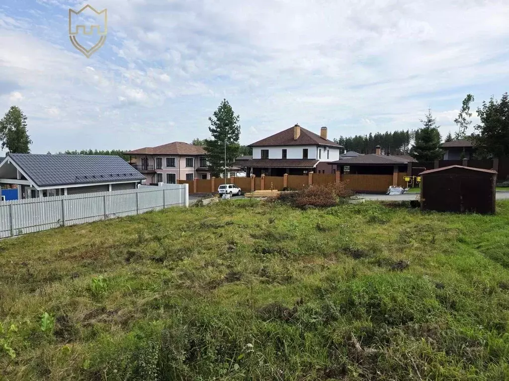 Участок в Свердловская область, Первоуральск муниципальный округ, пос. ... - Фото 1