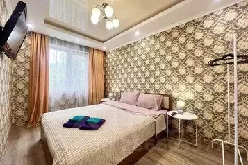3-к кв. Мурманская область, Мурманск просп. Кирова, 17 (65.0 м) - Фото 0