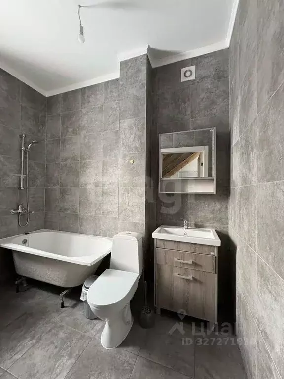 Дом в Калининградская область, Гурьевск Клубничка СНТ, ул. ... - Фото 1