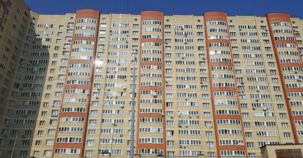 1-к. квартира, 45 м, 10/17 эт. - Фото 0