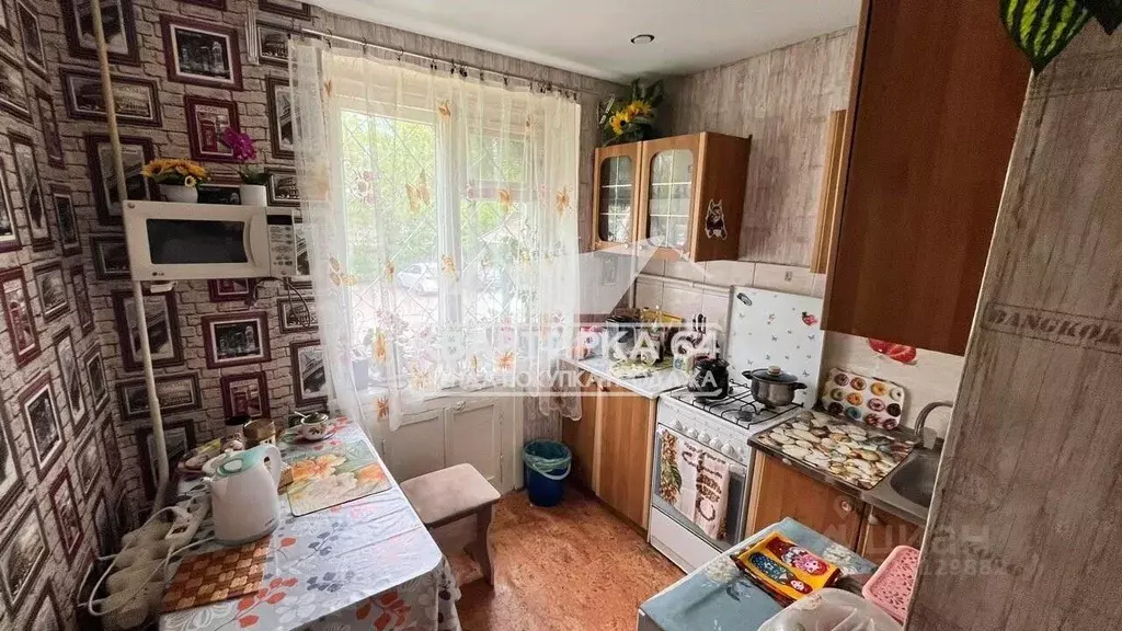 3-к кв. Саратовская область, Балаково ул. 30 лет Победы, 18 (57.9 м) - Фото 0