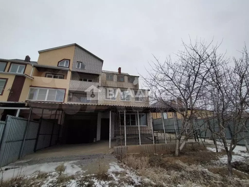 Таунхаус 330,7 м на участке 7,5 сот. - Фото 0