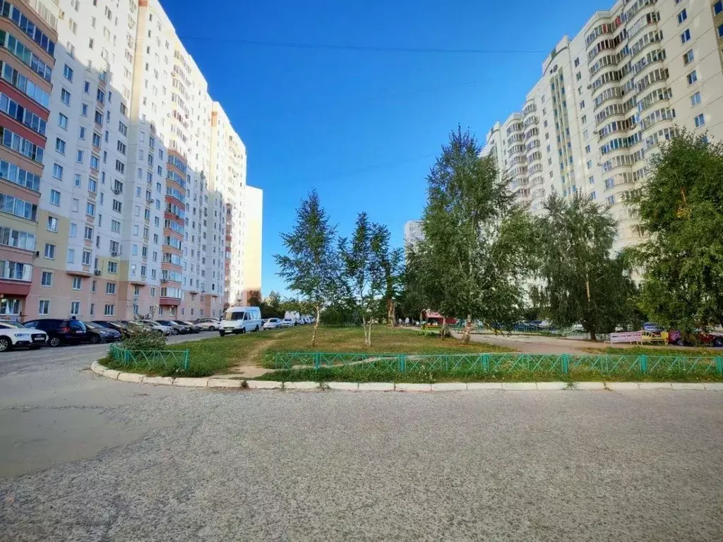 1-к кв. Курская область, Курск просп. Вячеслава Клыкова, 45 (37.6 м) - Фото 1