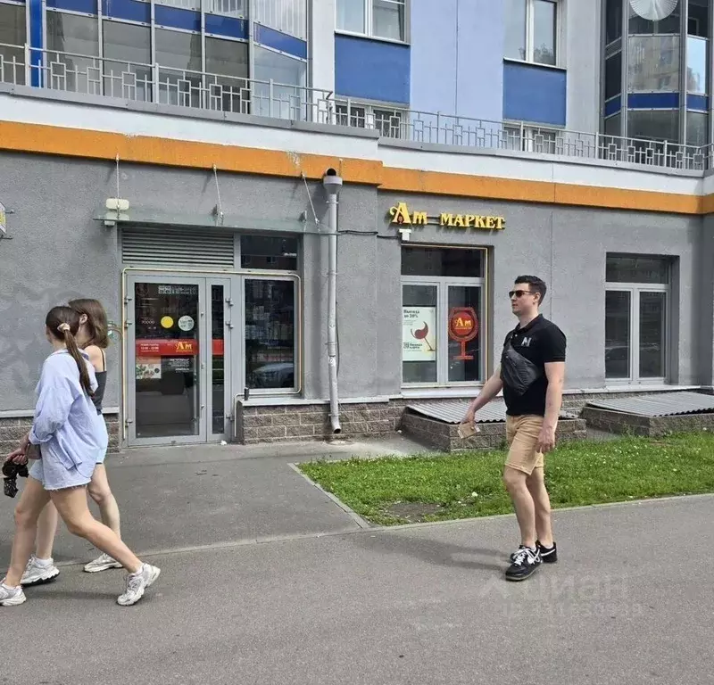 Помещение свободного назначения в Ленинградская область, Мурино ... - Фото 1
