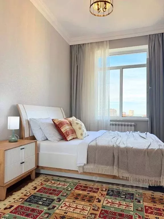 2-к кв. Дагестан, Махачкала ул. Времена Года, 9к2 (71.0 м) - Фото 1