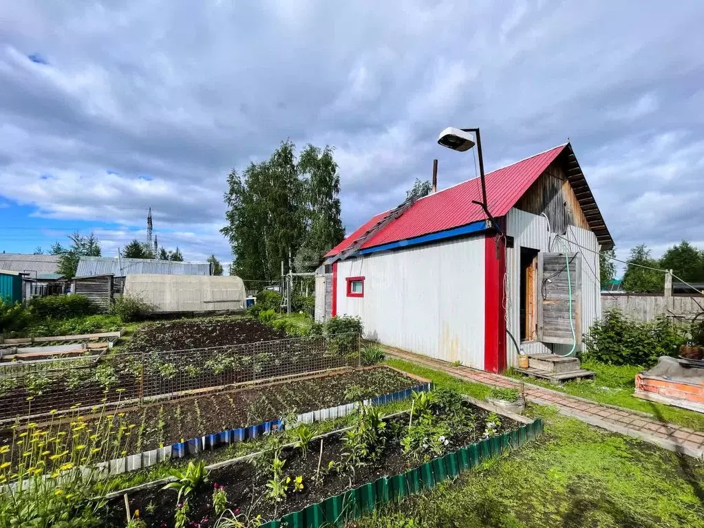 Дом в Ханты-Мансийский АО, Сургут Здоровье ДПК, ул. Клюквенная (77 м) - Фото 0